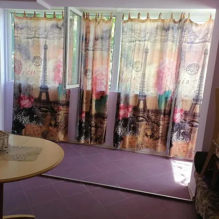 кирил и методий Apartament *