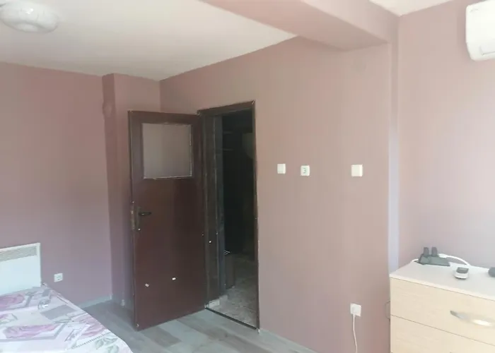 кирил и методий Apartamento *