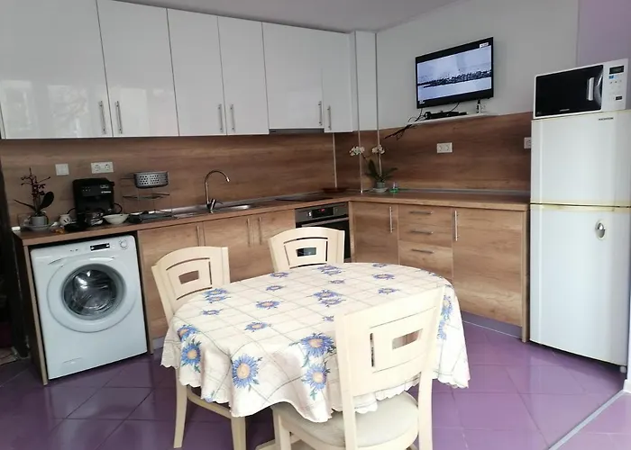 кирил и методий * Burgas