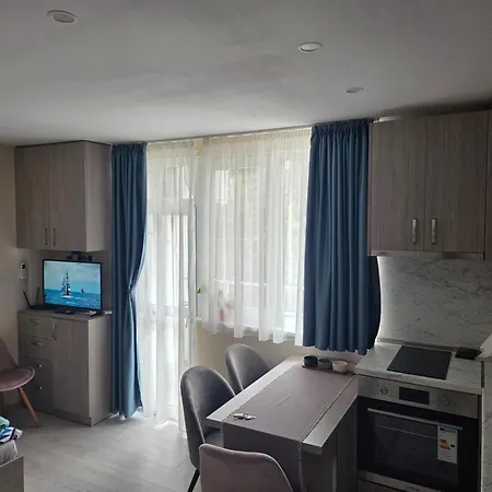 9 -рилска Apartamento *